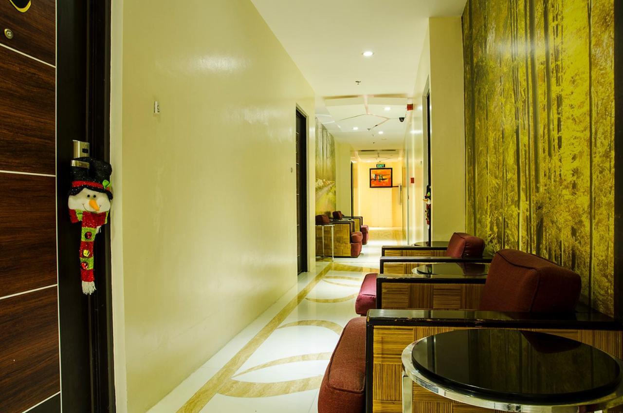 Dreamwave Hotel Ilagan Luaran gambar