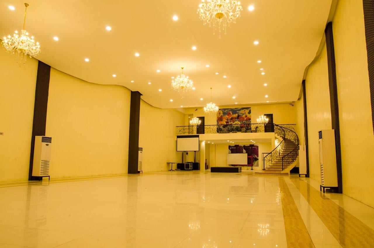 Dreamwave Hotel Ilagan Luaran gambar